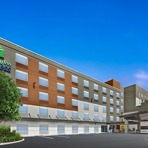 Holiday Inn Express Ft Lauderdale Cruise-Airport By Ihg